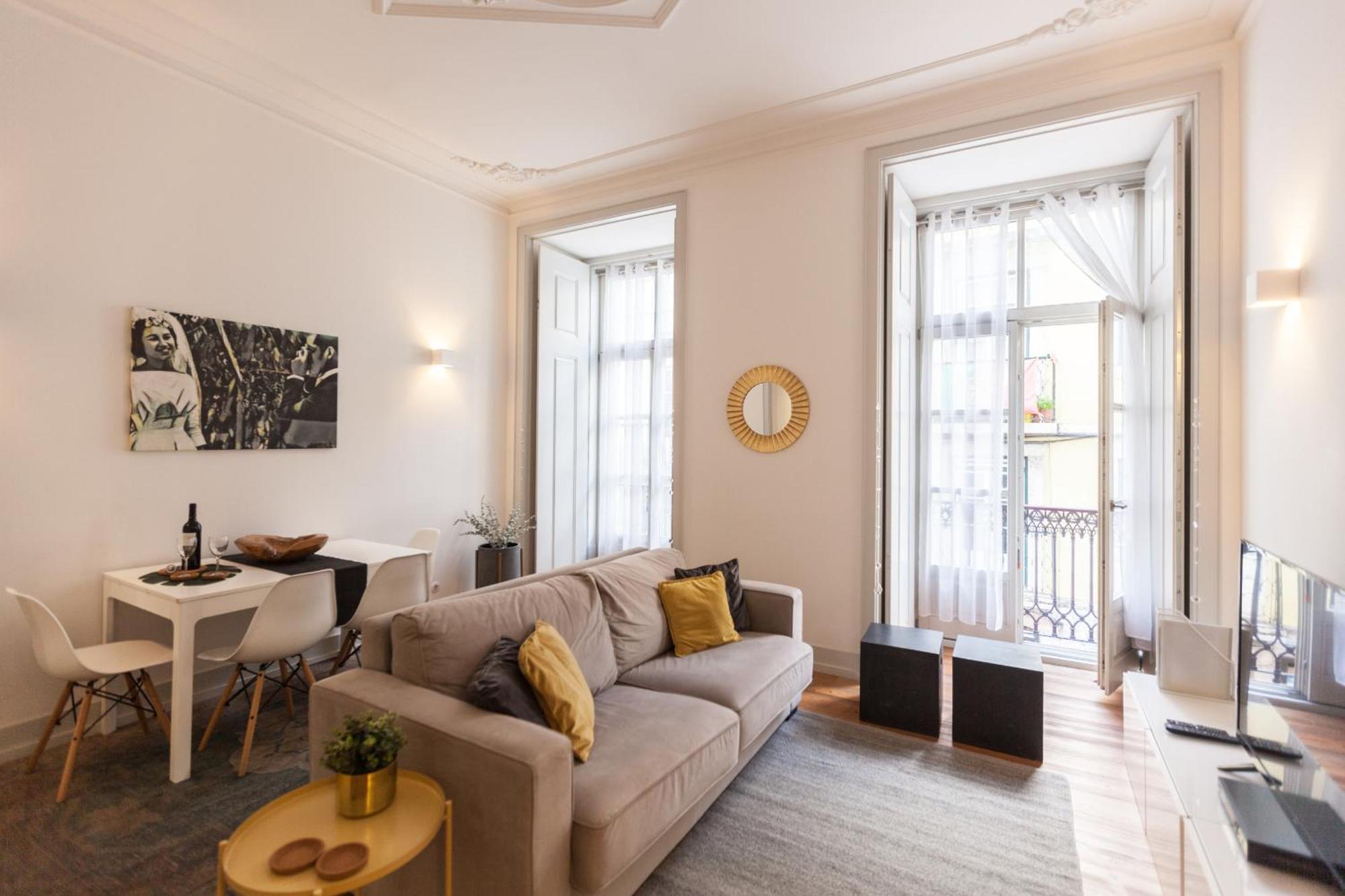 Flh Bacalhoeiros Balcony Flat * Lisboa